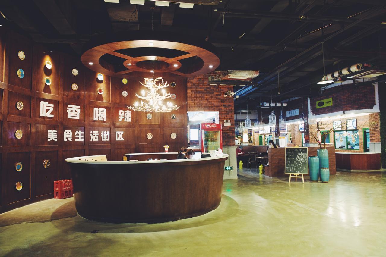 Blossom Play&Design Hotel Куньмін Екстер'єр фото