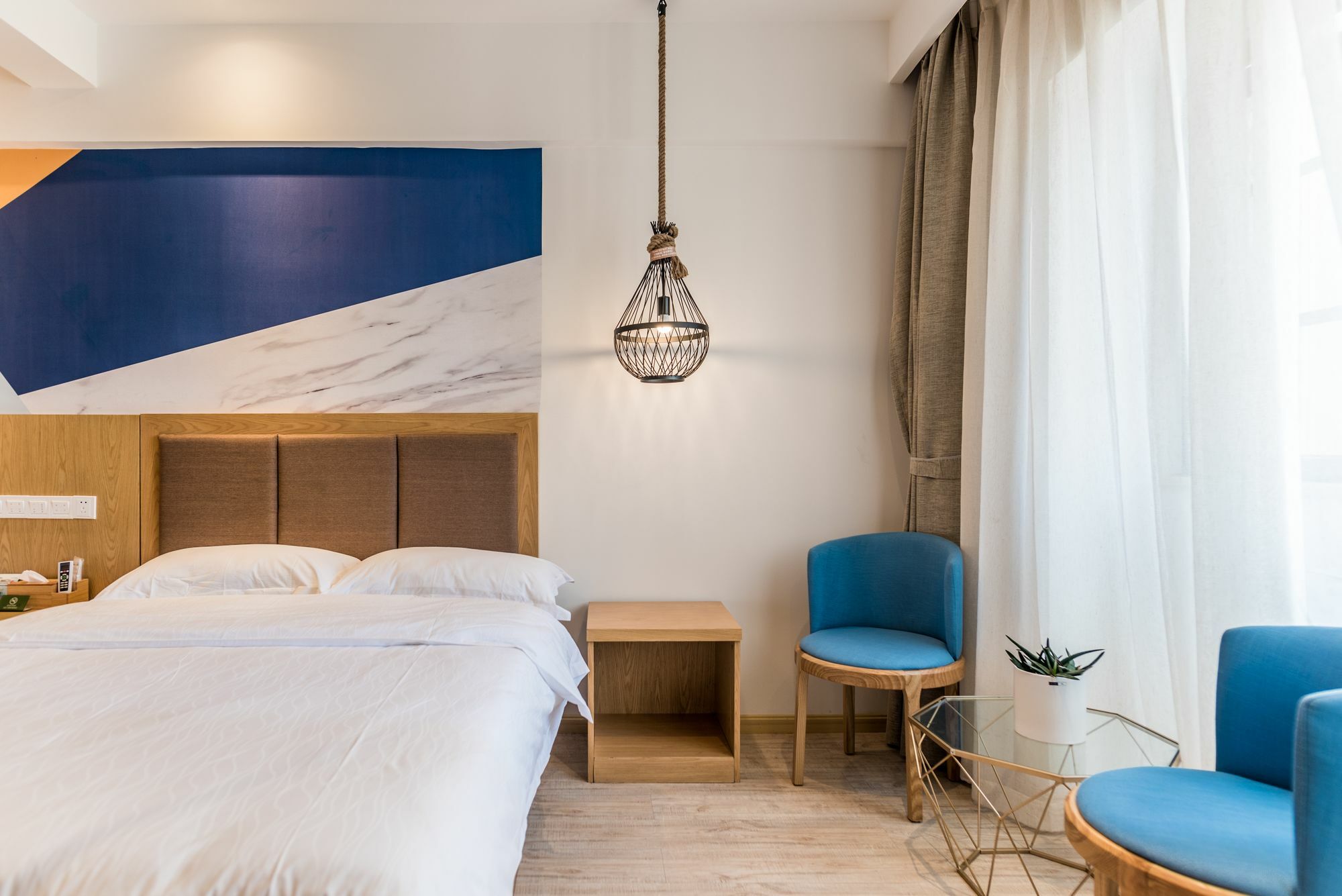 Blossom Play&Design Hotel Куньмін Екстер'єр фото