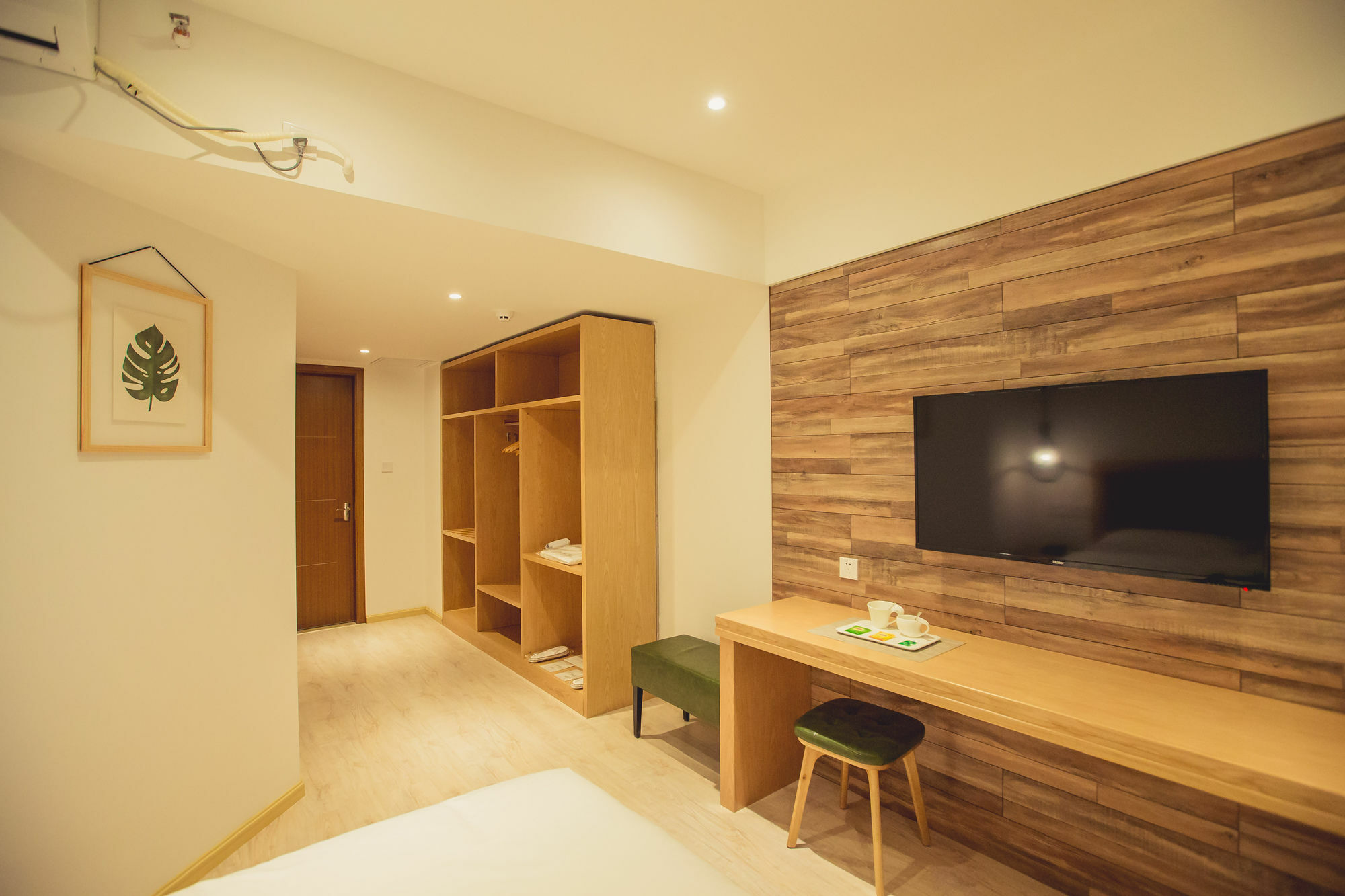 Blossom Play&Design Hotel Куньмін Екстер'єр фото